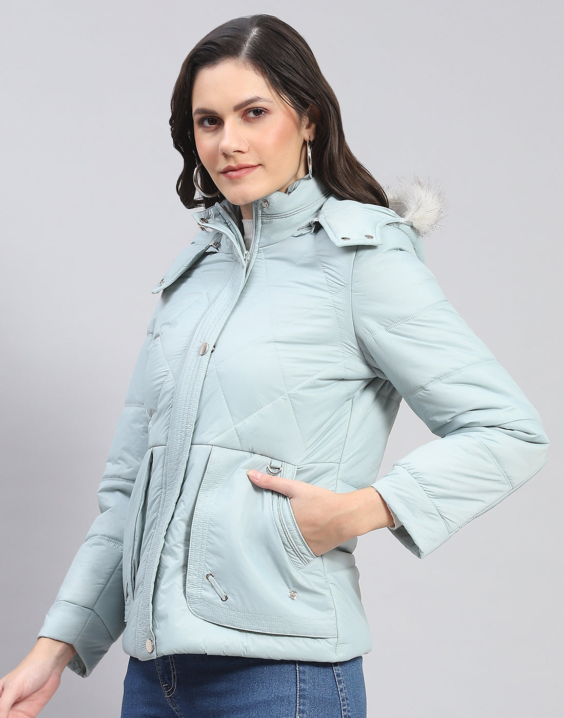 Women Green Solid Hooded Full Sleeve Jacket