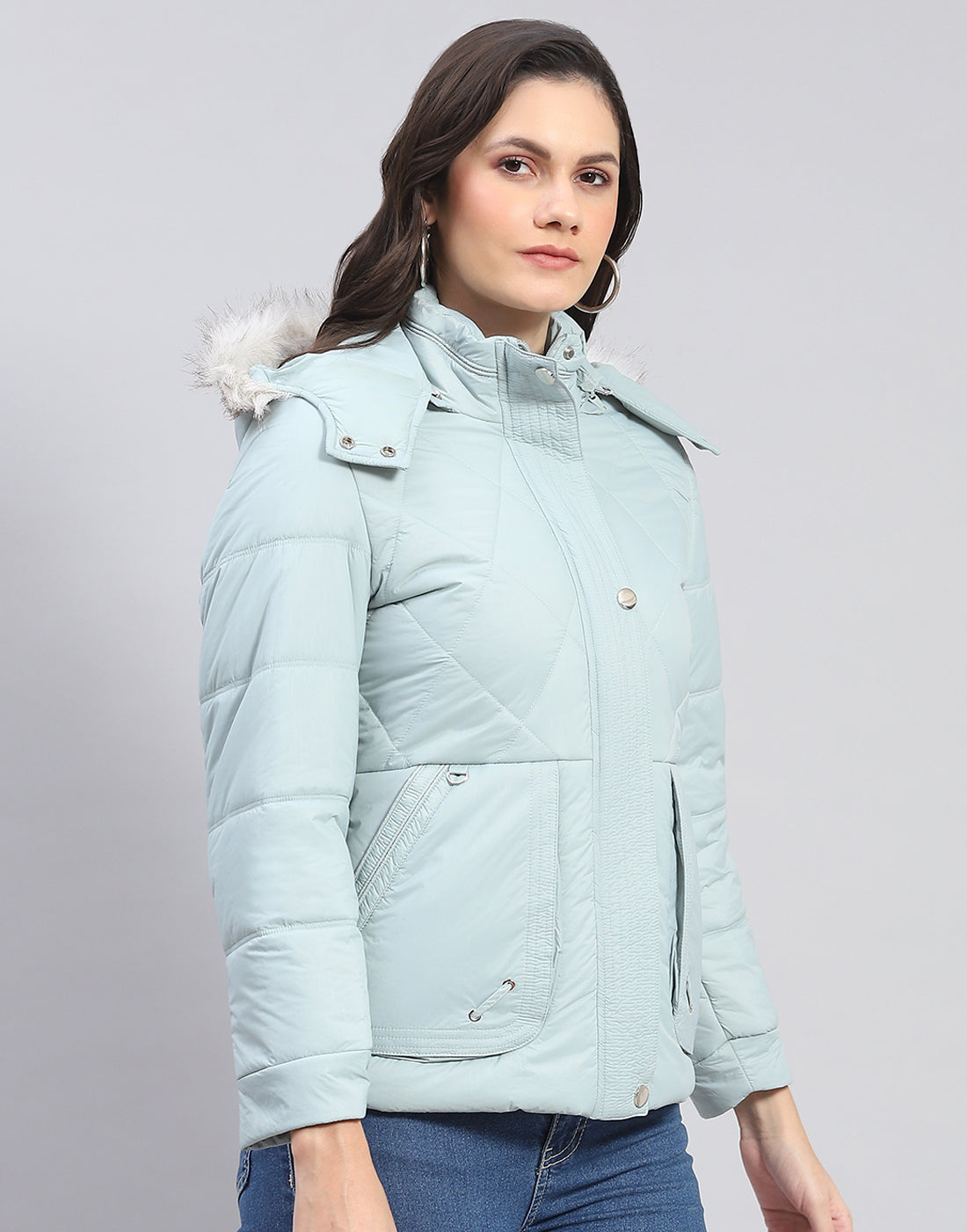 Women Green Solid Hooded Full Sleeve Jacket