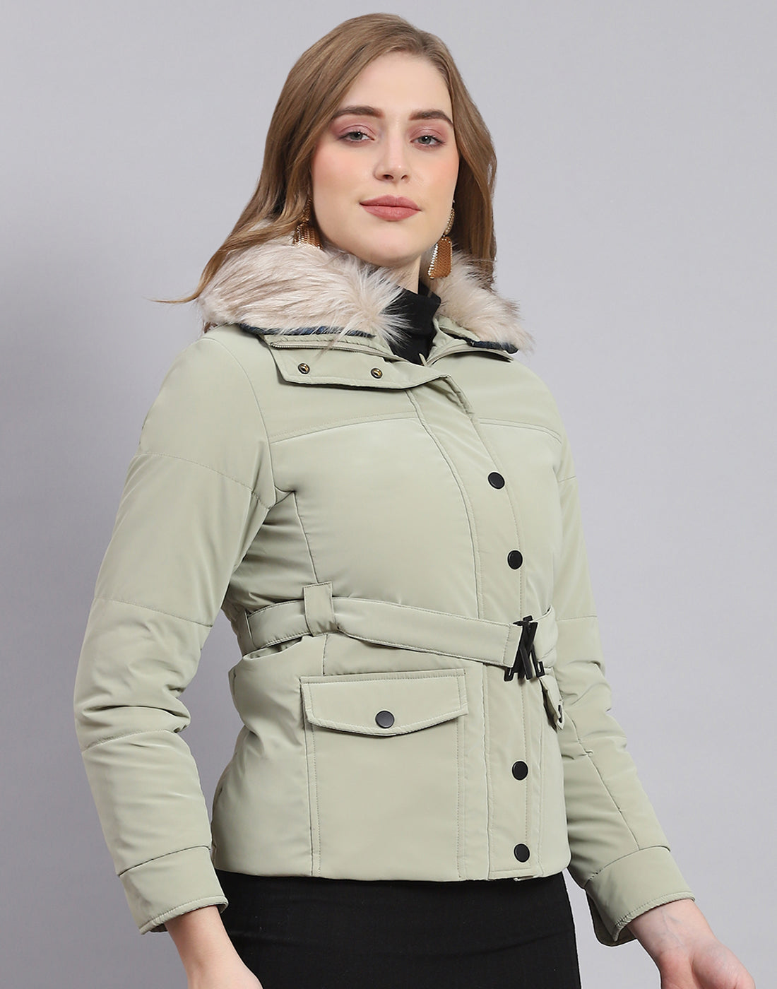 Women Green Solid Stand Collar Full Sleeve Jacket