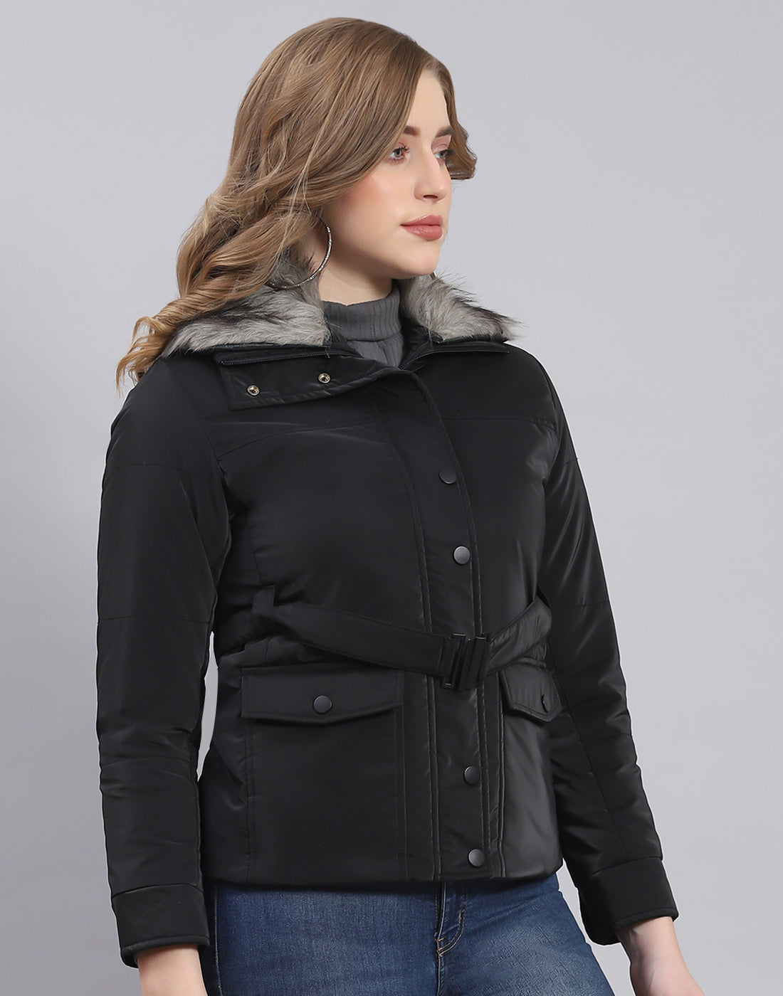 Women Black Solid Stand Collar Full Sleeve Jacket