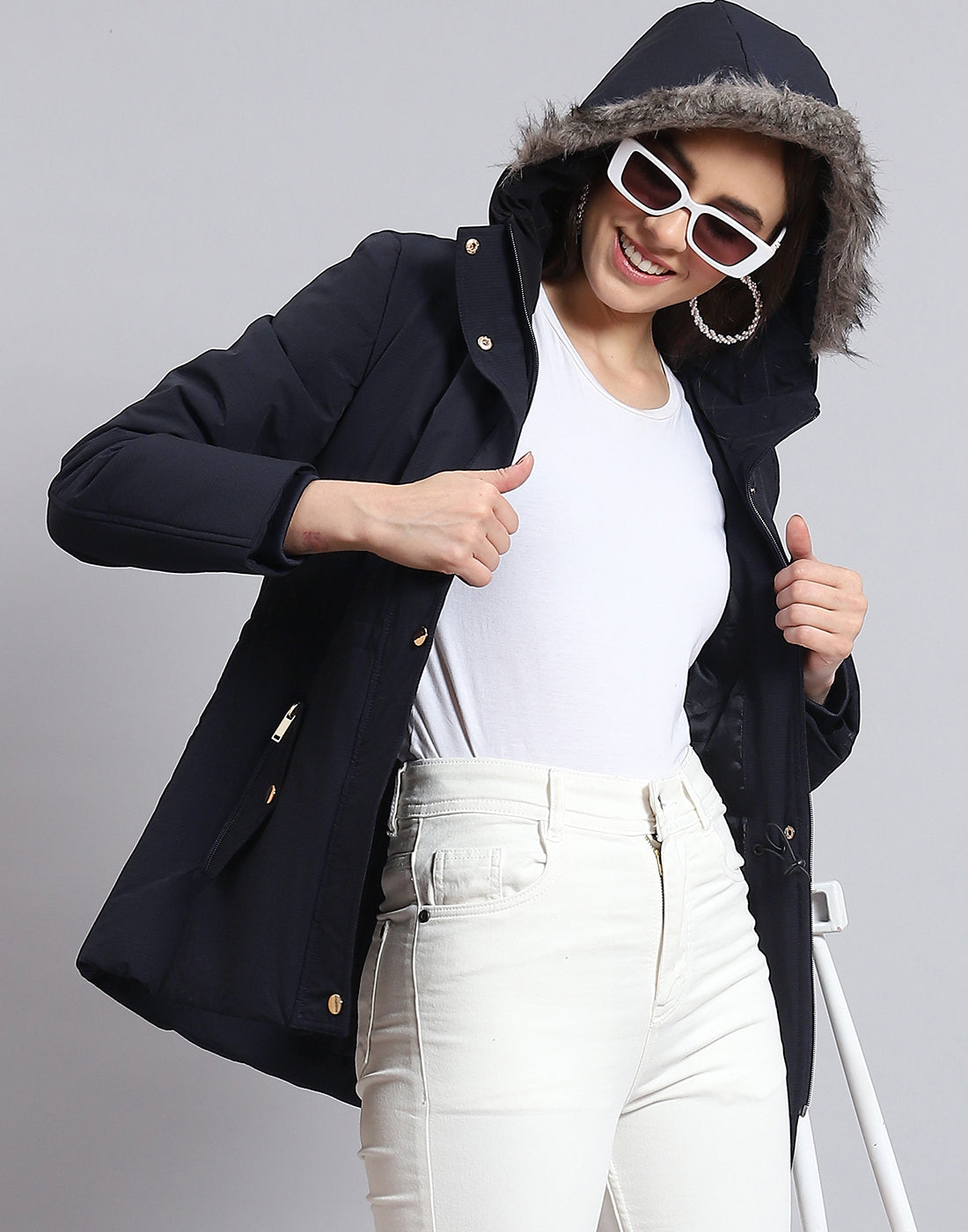 Women Navy Blue Hooded Jacket with Attached Inflatable Neck Pillow