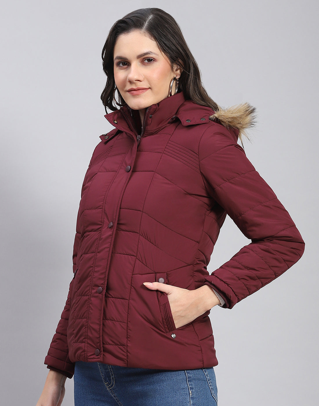 Women Maroon Solid Stand Collar Full Sleeve Jacket