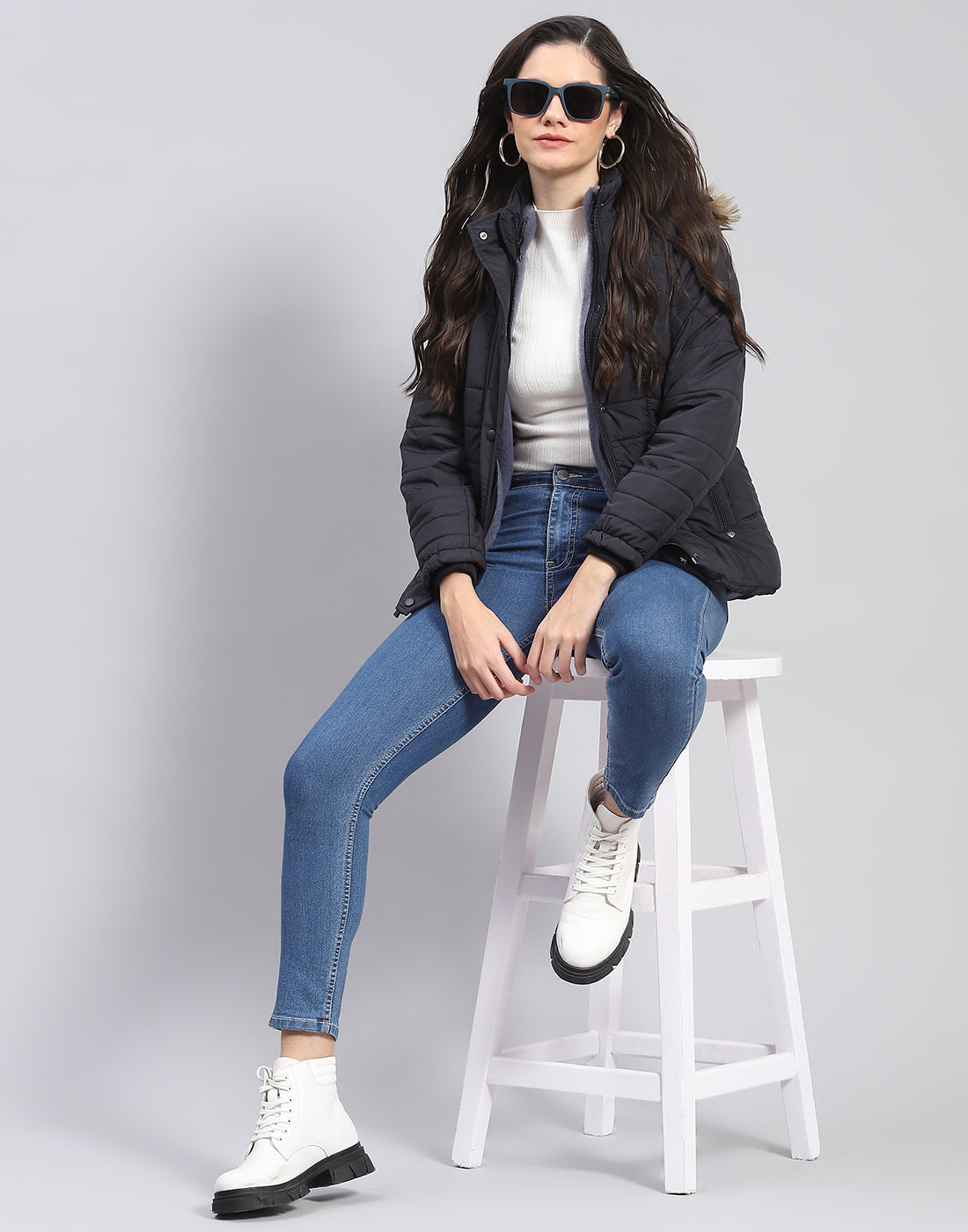 Women Navy Blue Solid Stand Collar Full Sleeve Jacket