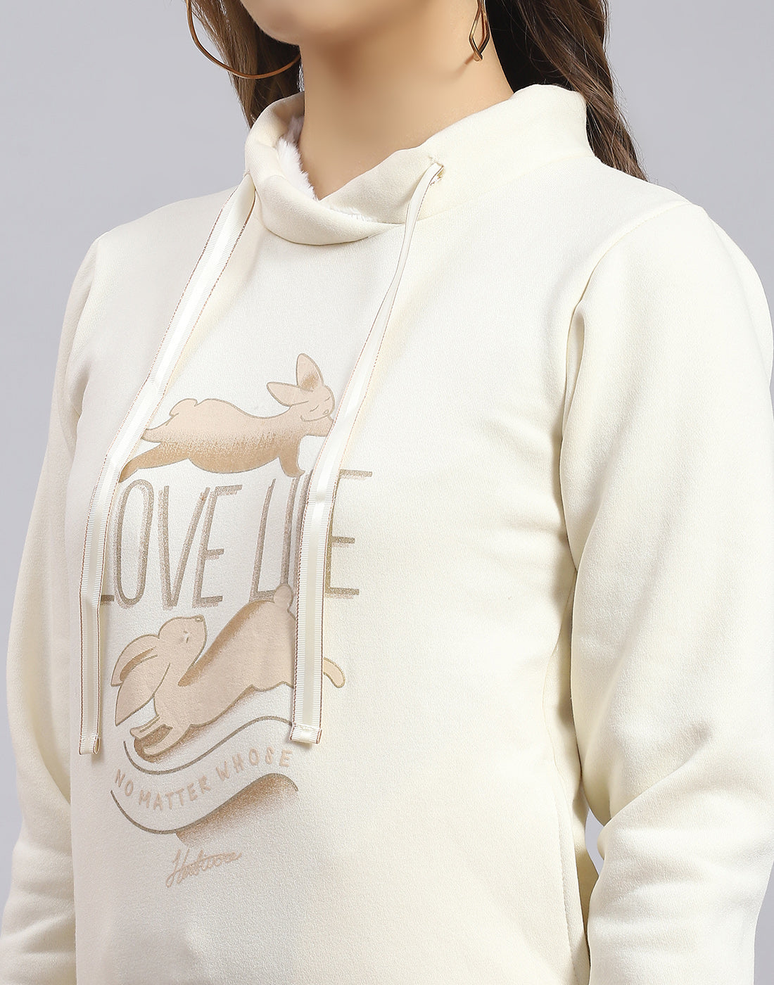 Women Cream Printed Round Neck Full Sleeve Sweatshirt