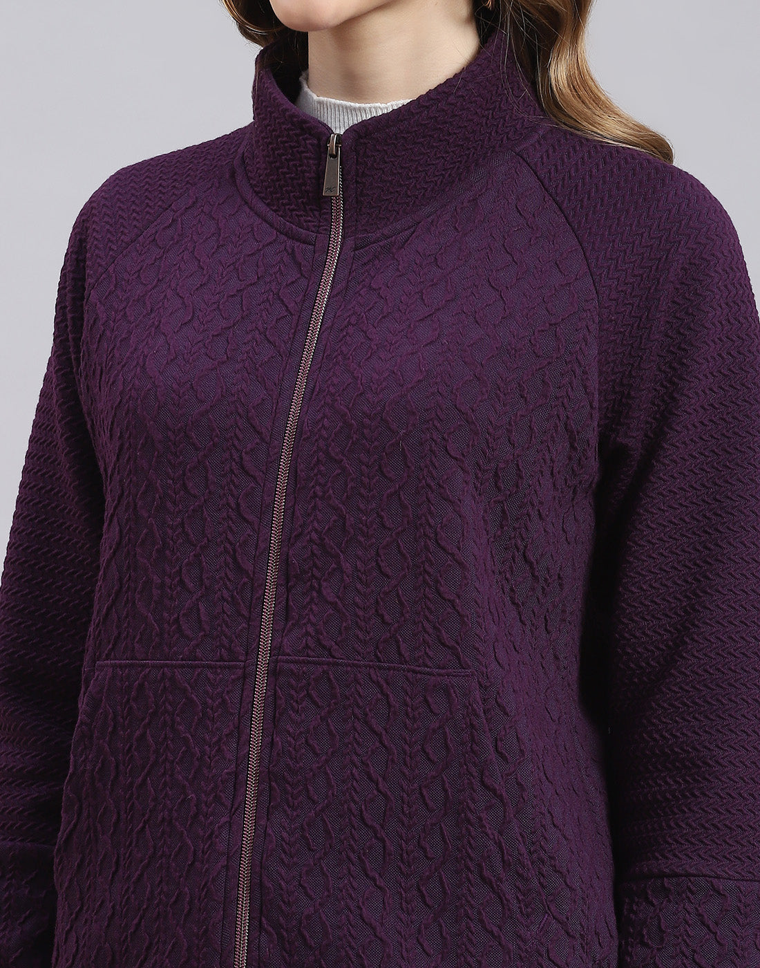 Women Purple Solid Stand Collar Full Sleeve Sweatshirt