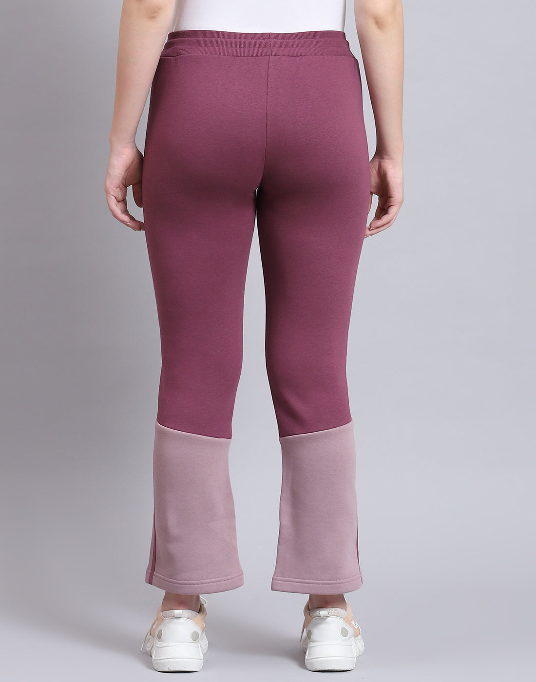 Women Purple Printed Regular Fit Winter Lower