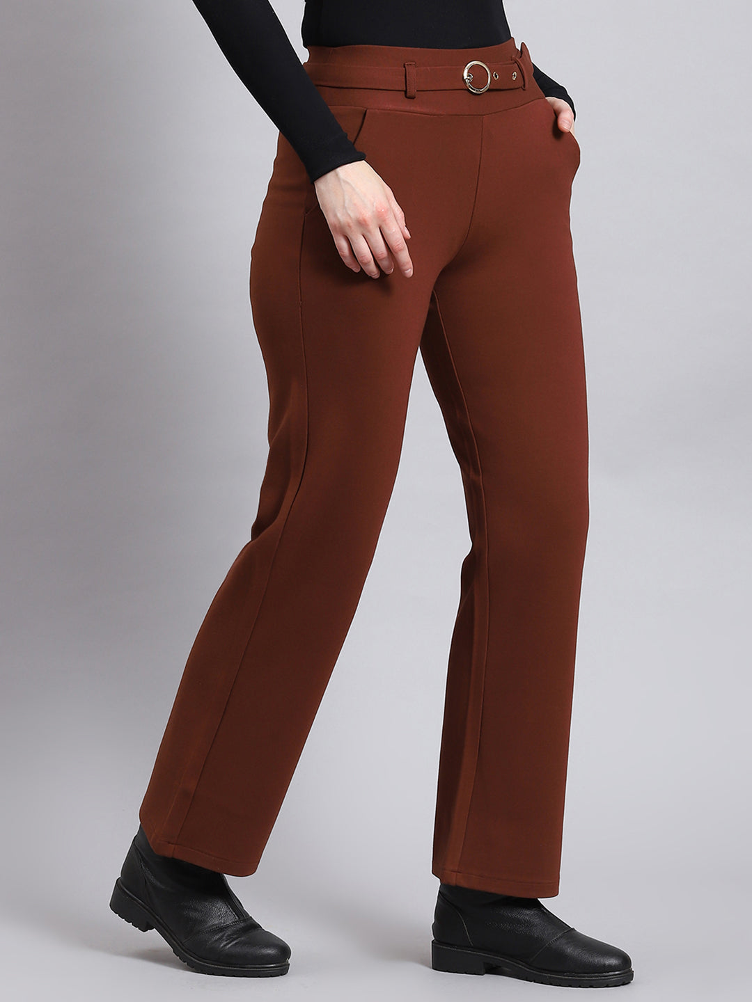 Women Brown Solid Regular Fit Jegging