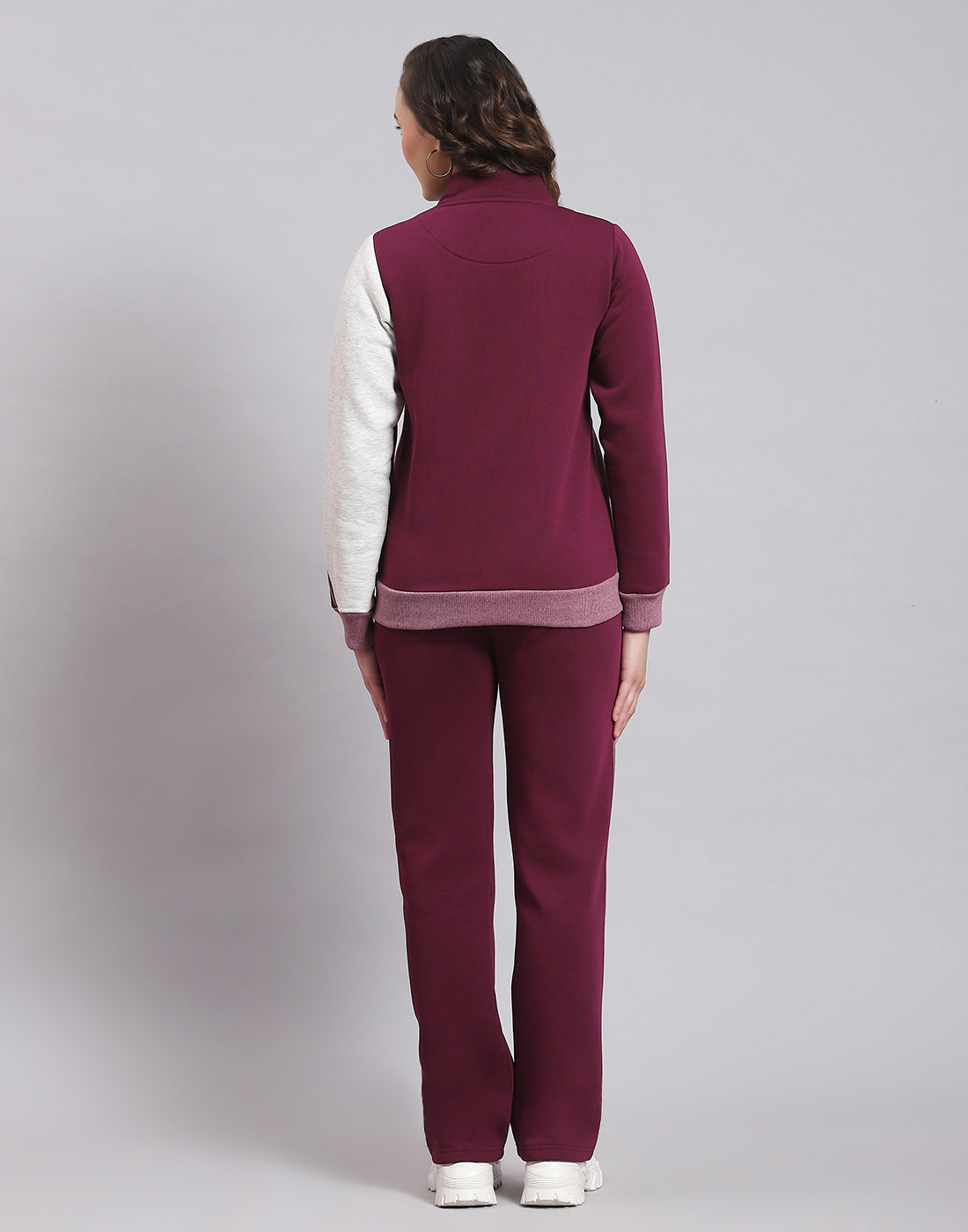 Women Maroon Solid Stand Collar Full Sleeve Tracksuit