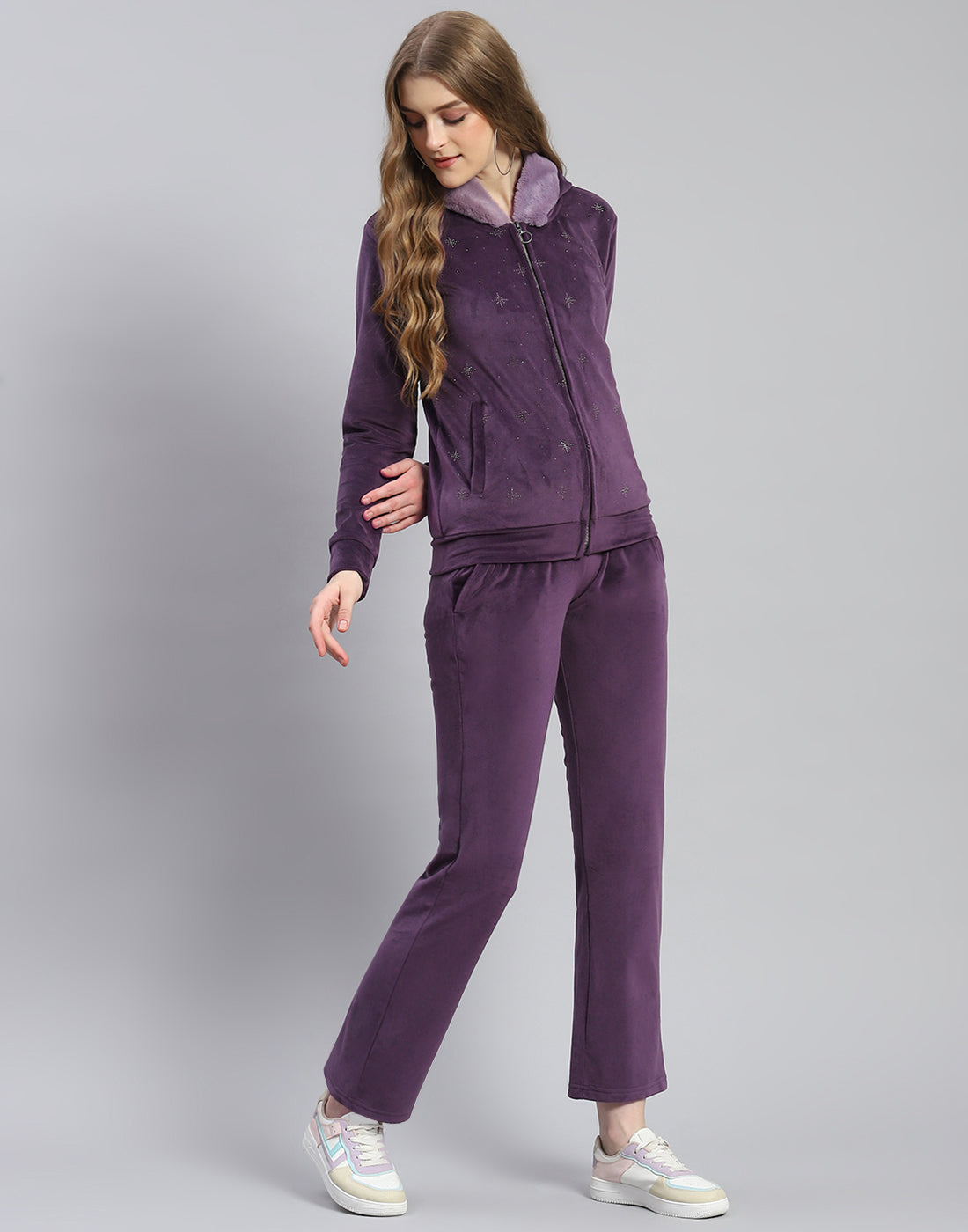 Women Purple Solid Hooded Full Sleeve Tracksuit