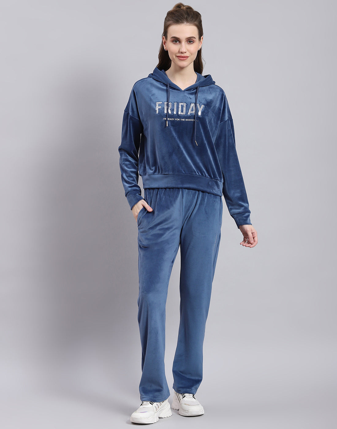 Women Blue Embroidered Hooded Full Sleeve Tracksuit
