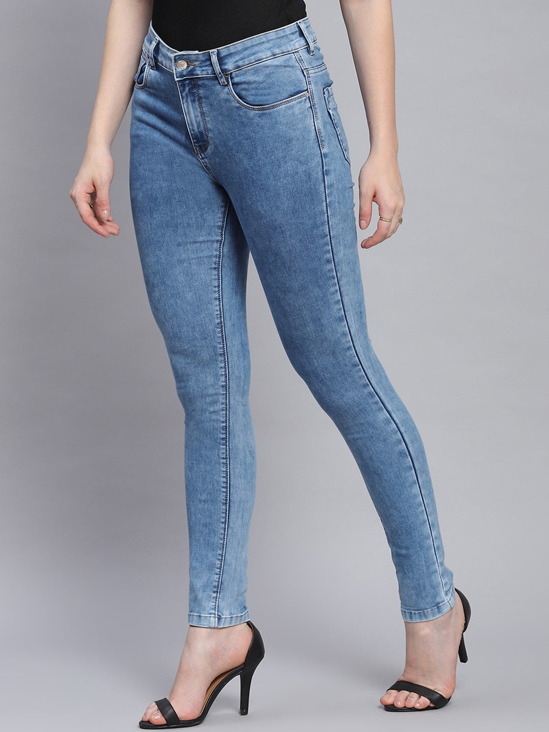 Women Blue Light Wash Regular Fit Denims