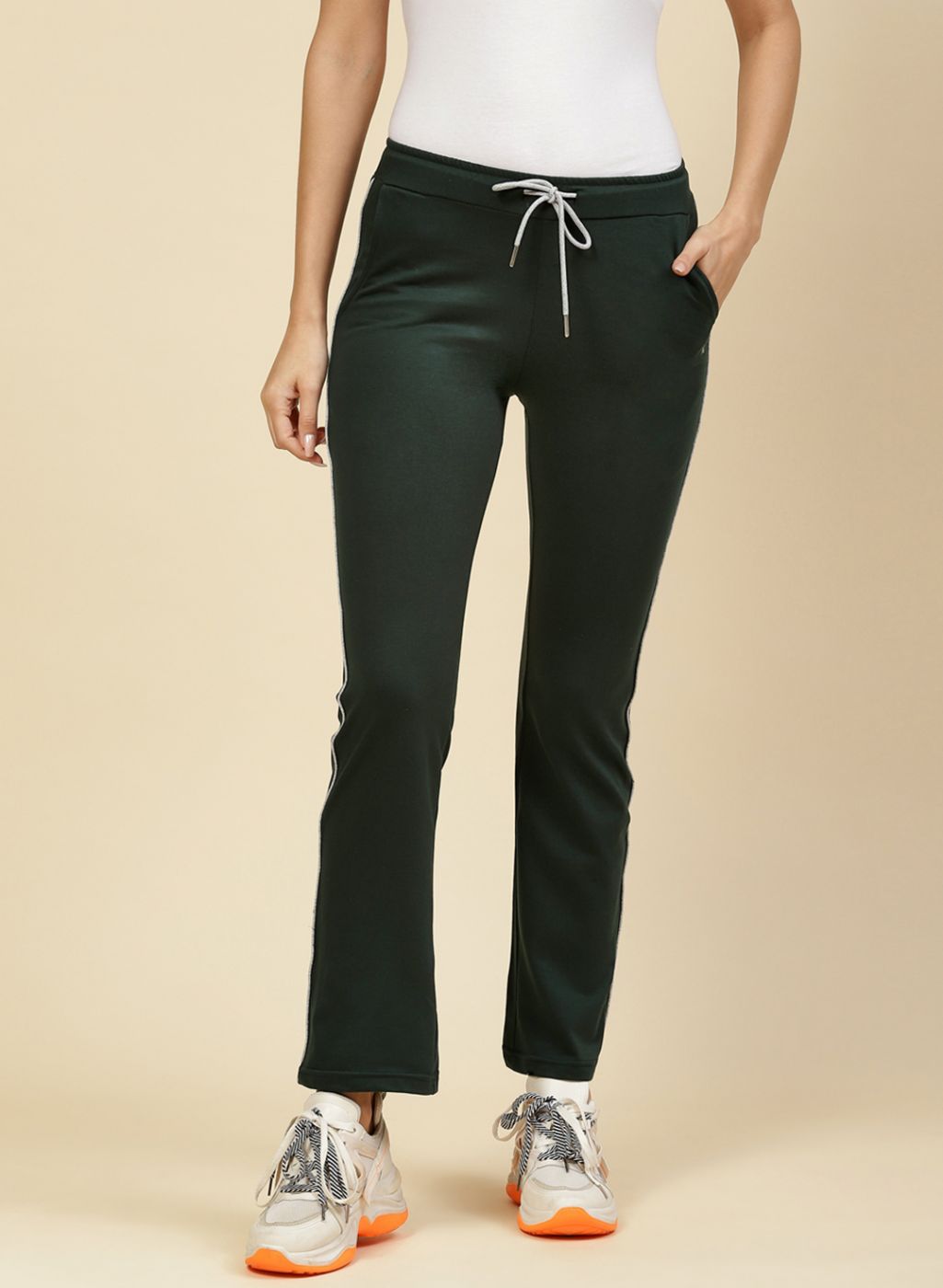 Women Green Regular Fit Lower