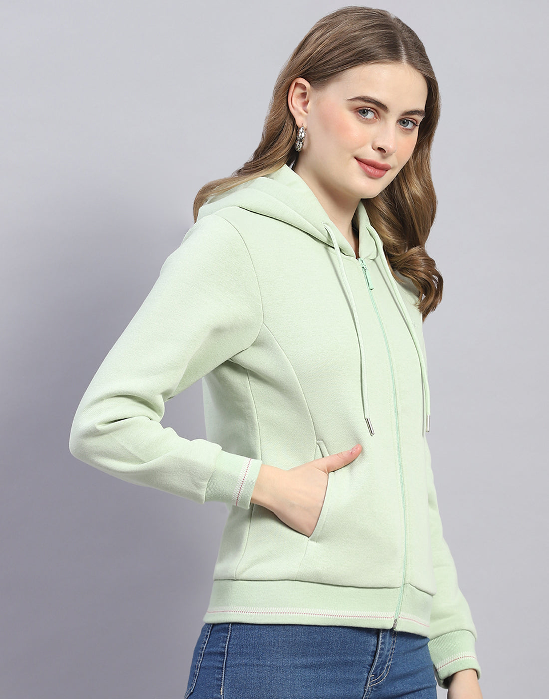 Women Green Solid Hooded Full Sleeve Sweatshirt