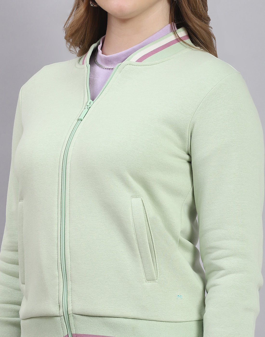 Women Green Solid Mandarin Collar Full Sleeve Sweatshirt