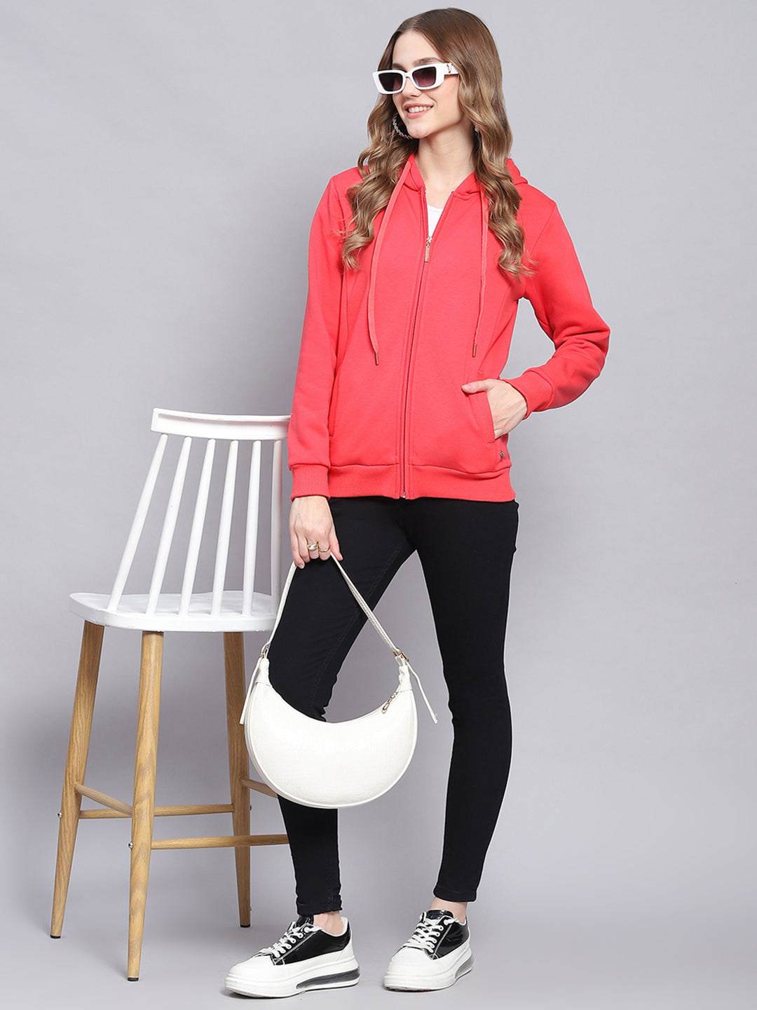 Women Pink Solid Hooded Full Sleeve Sweatshirts