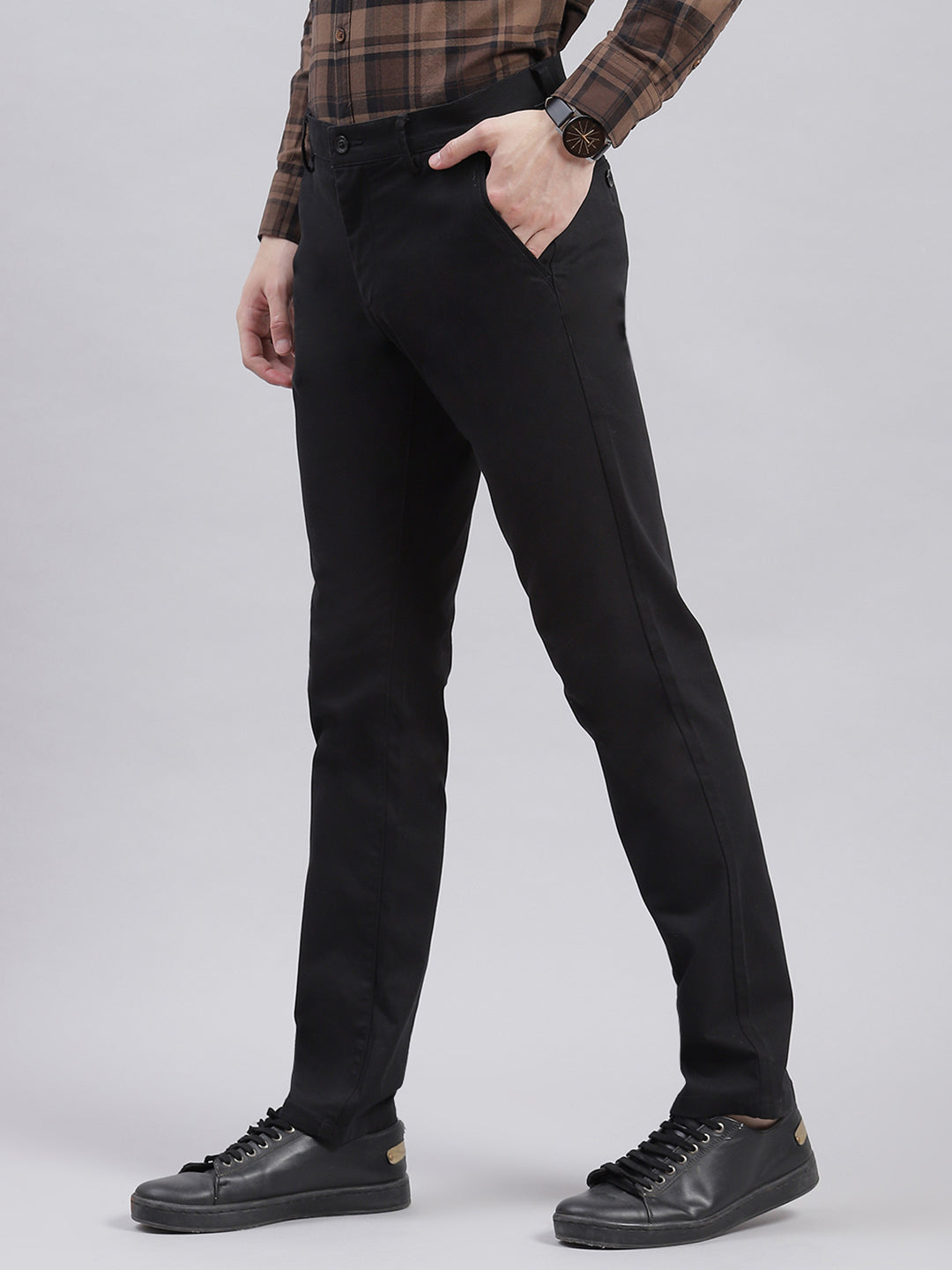 Men Black Solid Regular Fit Trousers