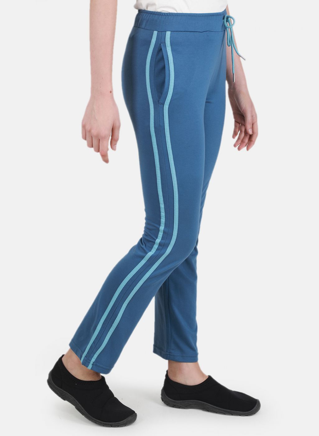Women Blue Regular Fit Lower