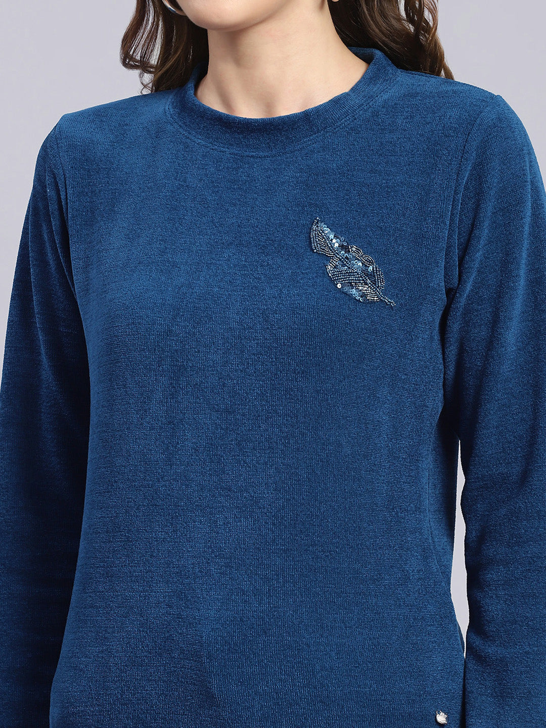 Women Blue Embroidered Round Neck Full Sleeve Sweater