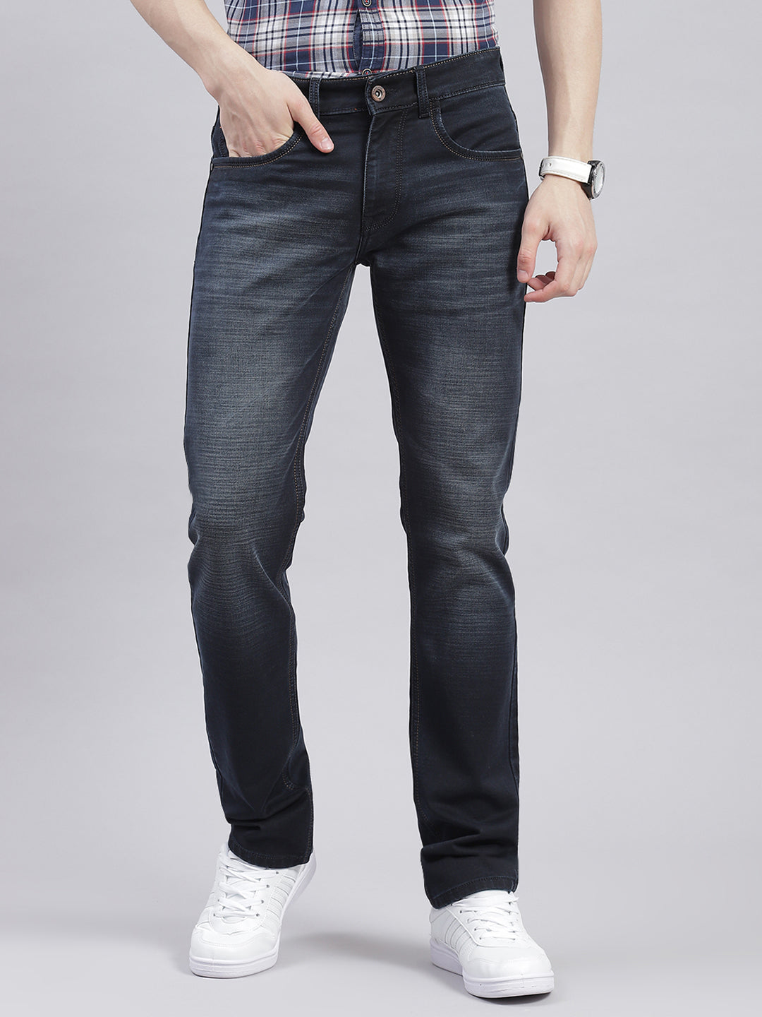 Men Navy Blue Light Wash Narrow Fit Denims
