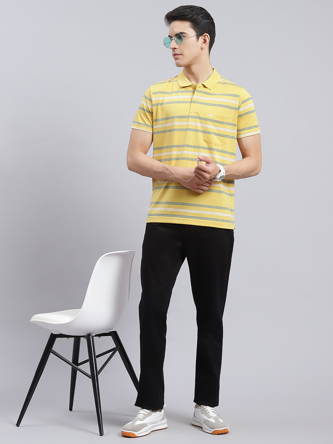 Men Black Regular Fit Denim