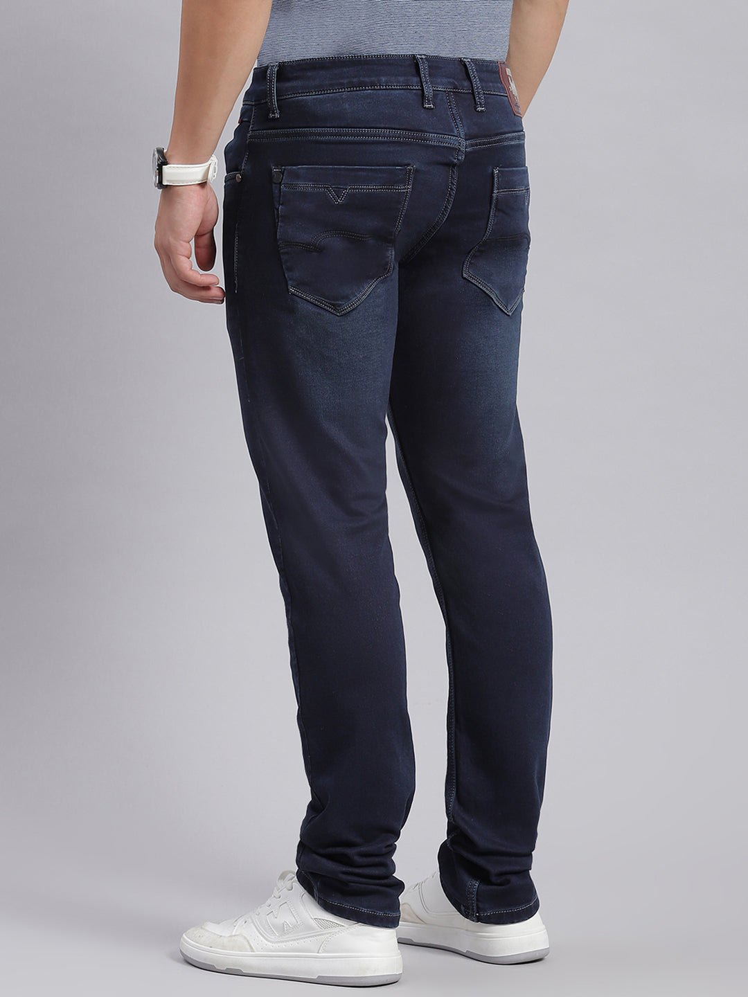 Men Blue Solid Regular Fit Denims