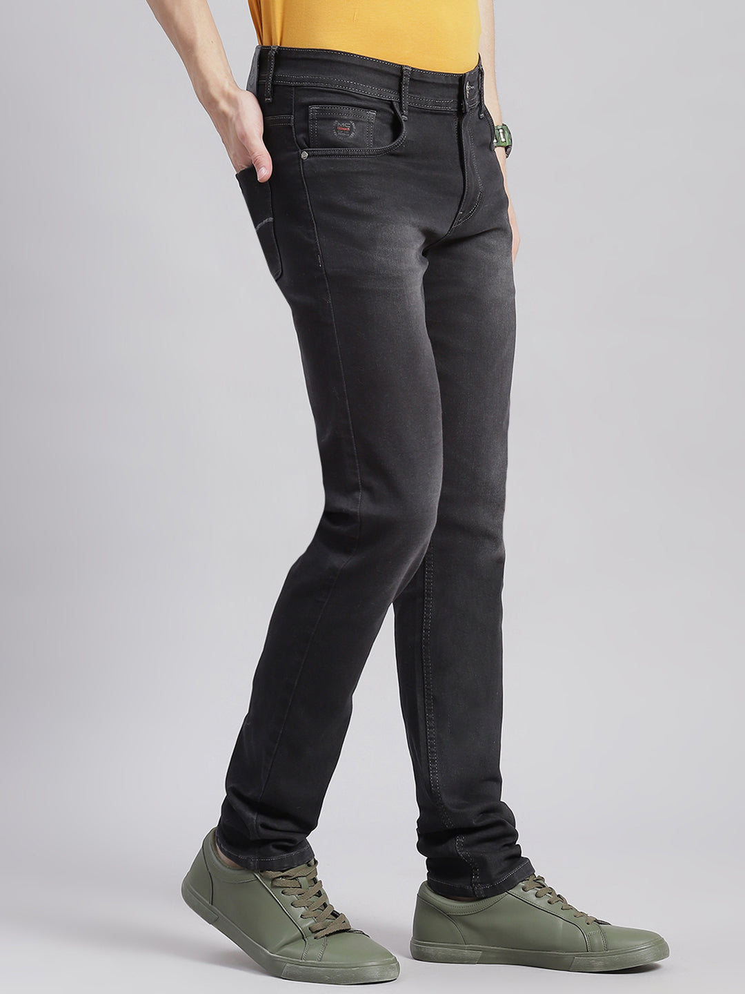 Men Grey Solid Regular Fit Denims
