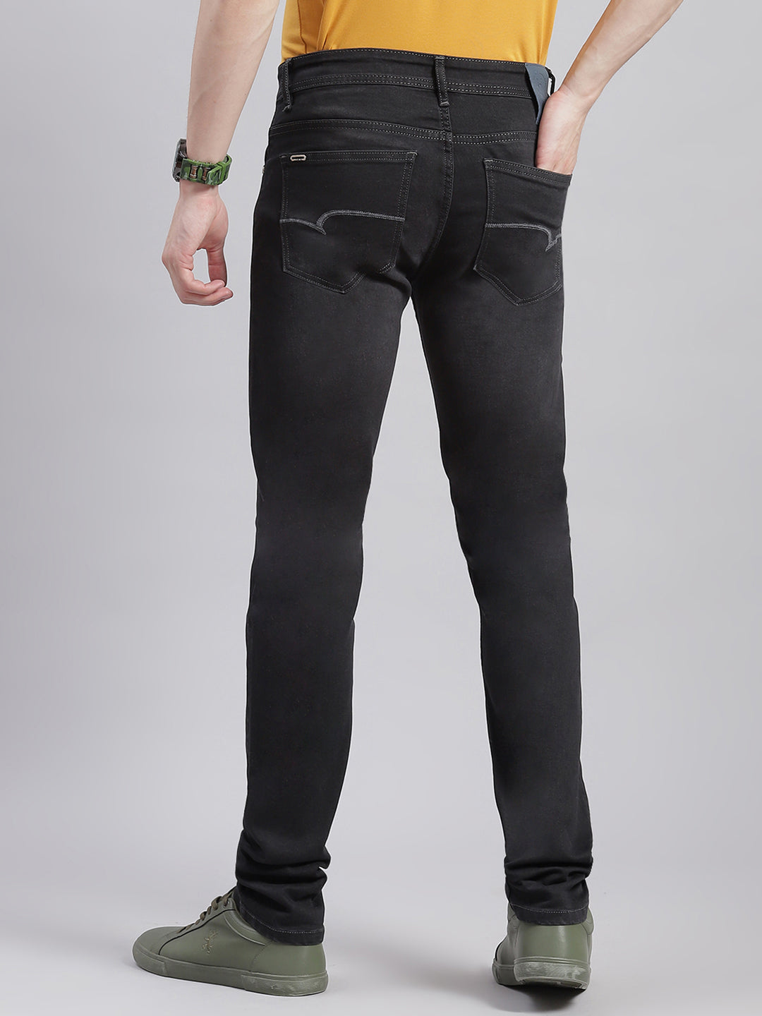 Men Grey Solid Regular Fit Denims