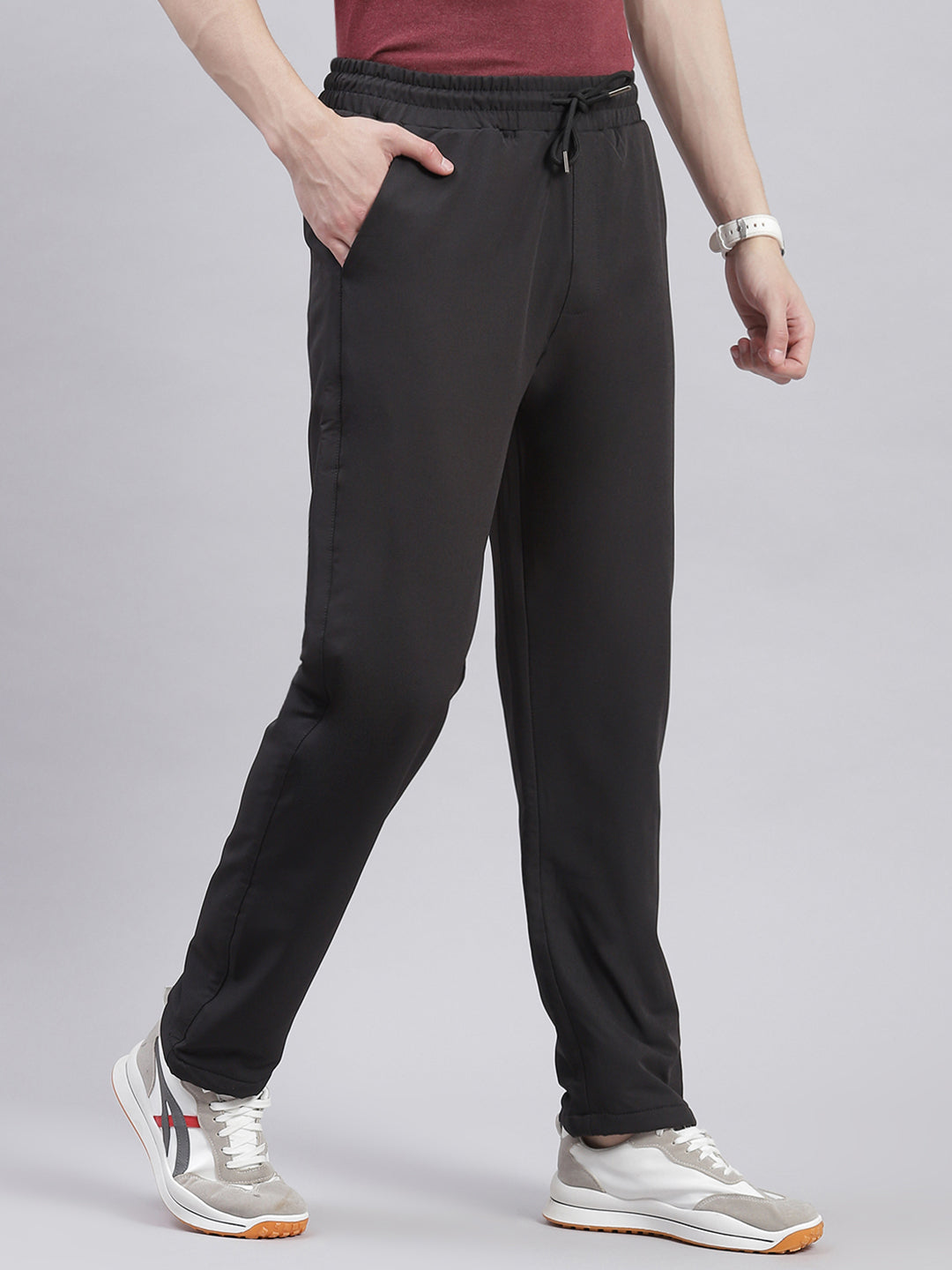 Men Black Solid Regular Fit Winter Lowers