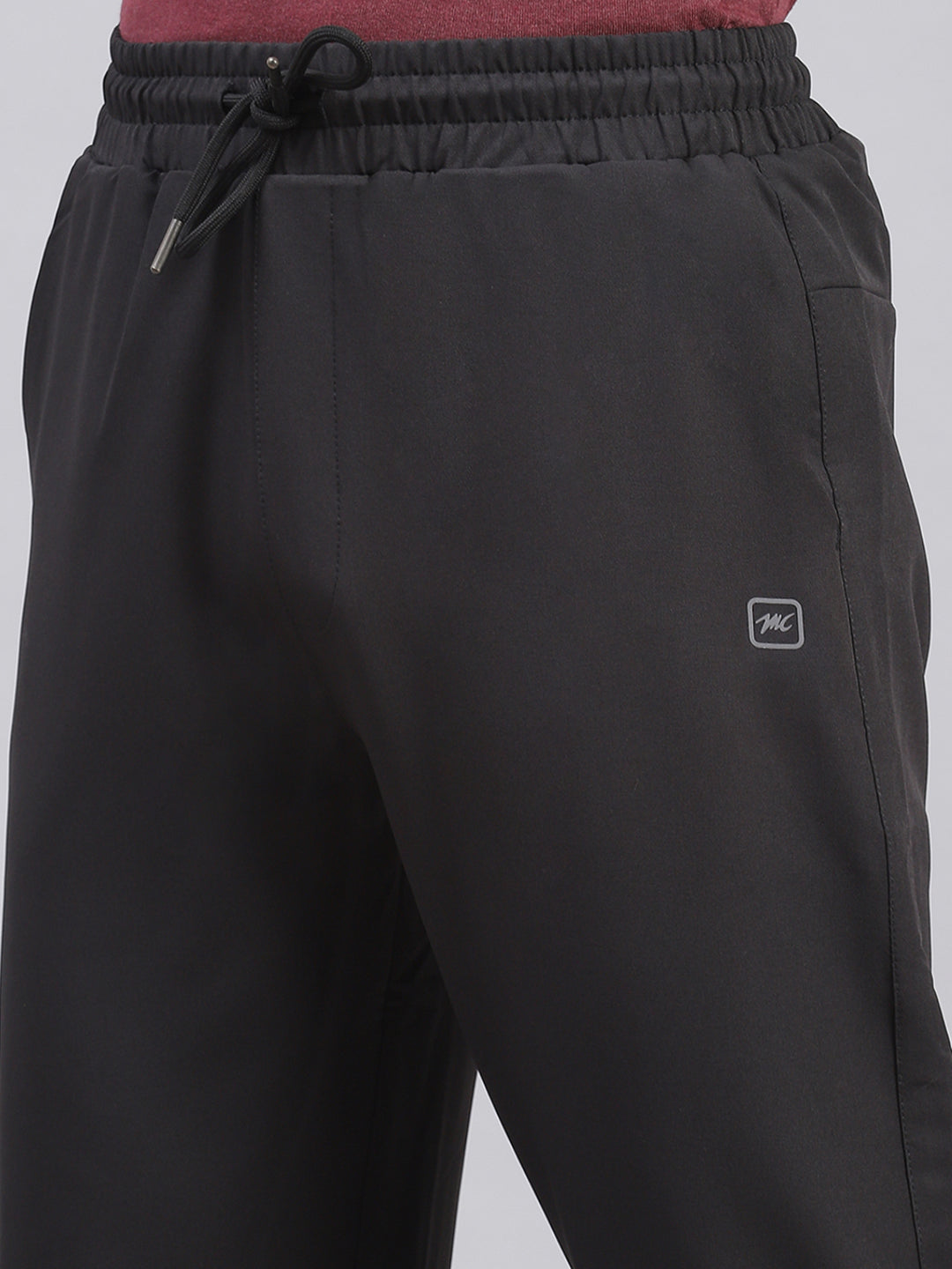 Men Black Solid Regular Fit Winter Lowers