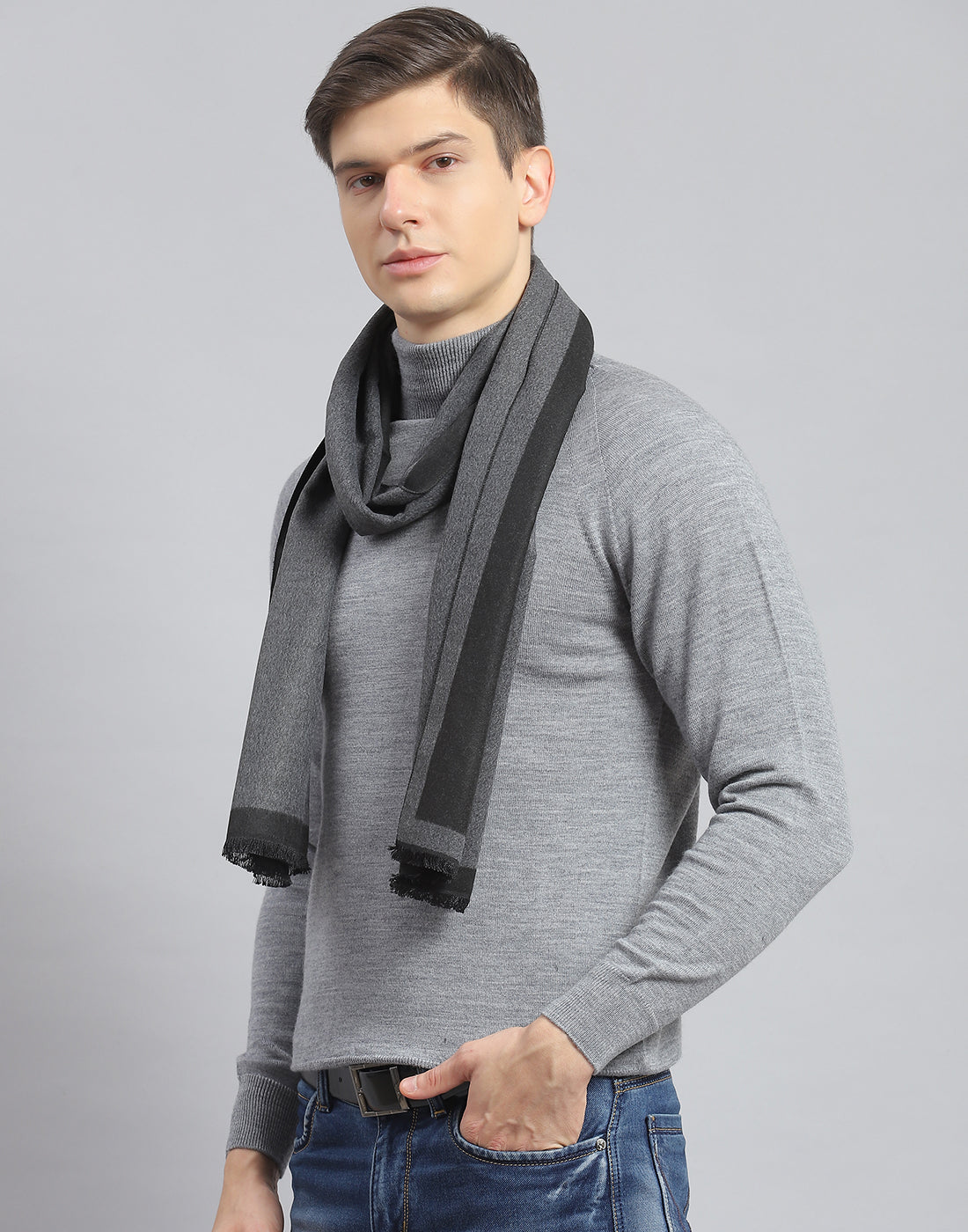Men Grey Solid Muffler