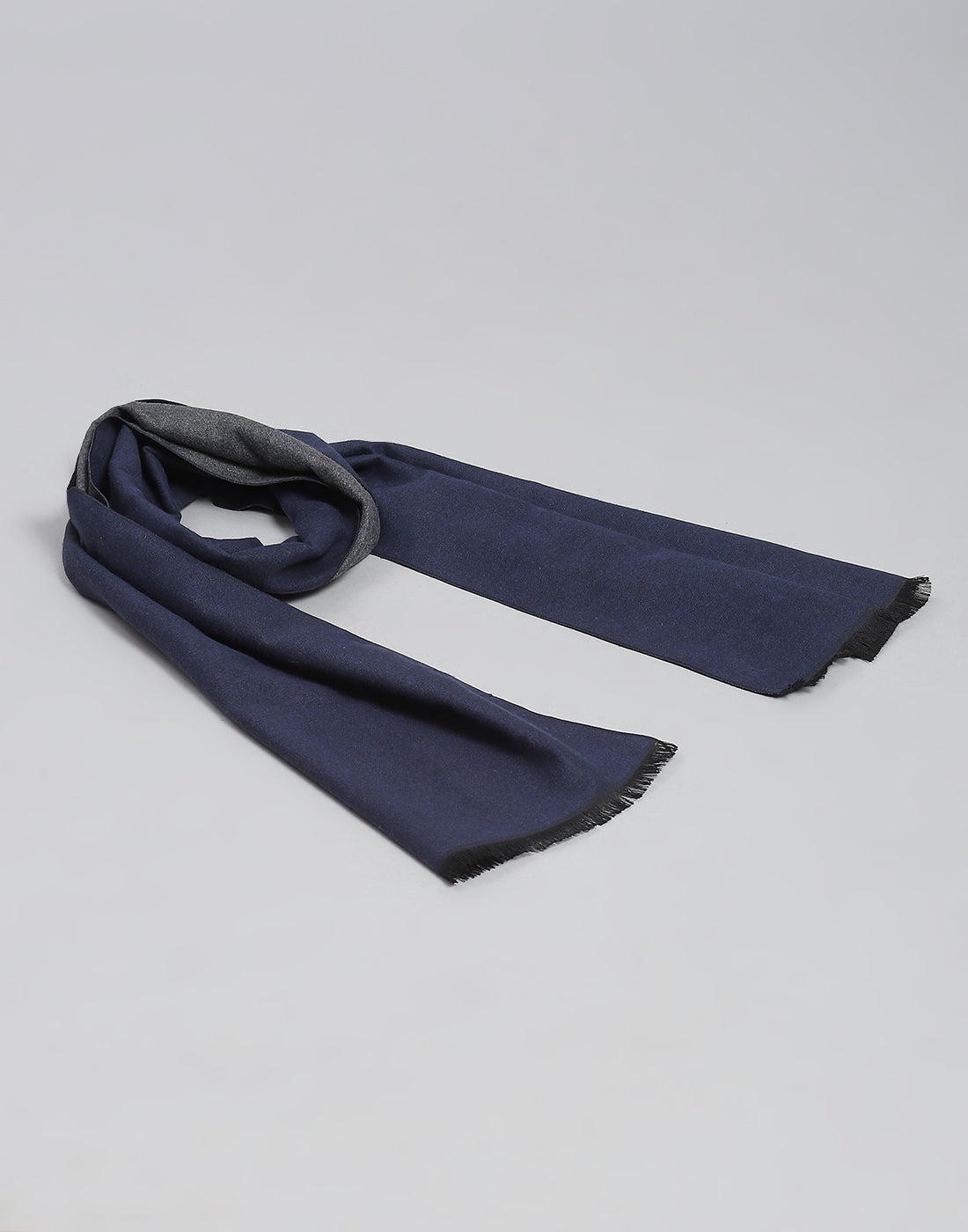 Men Navy Blue Solid Muffler