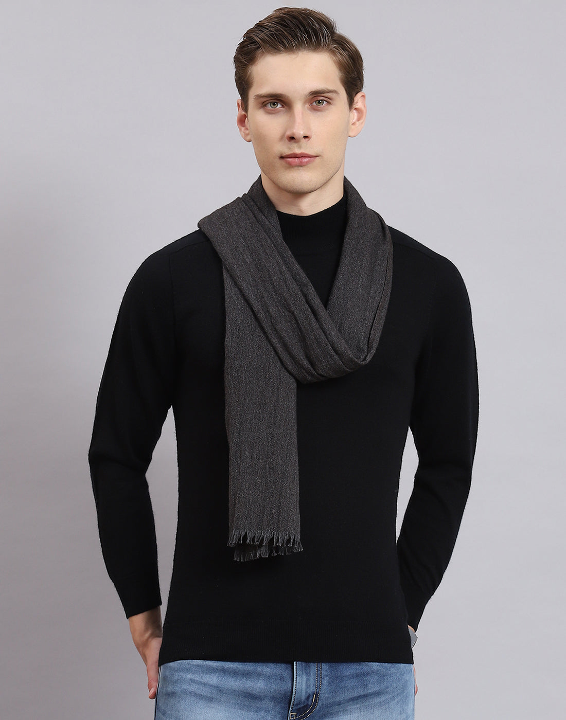 Men Black Solid Muffler