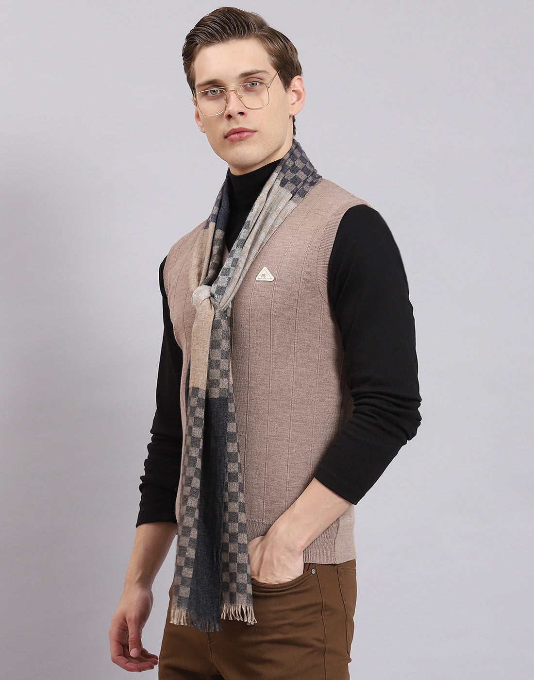Men Grey Check Muffler