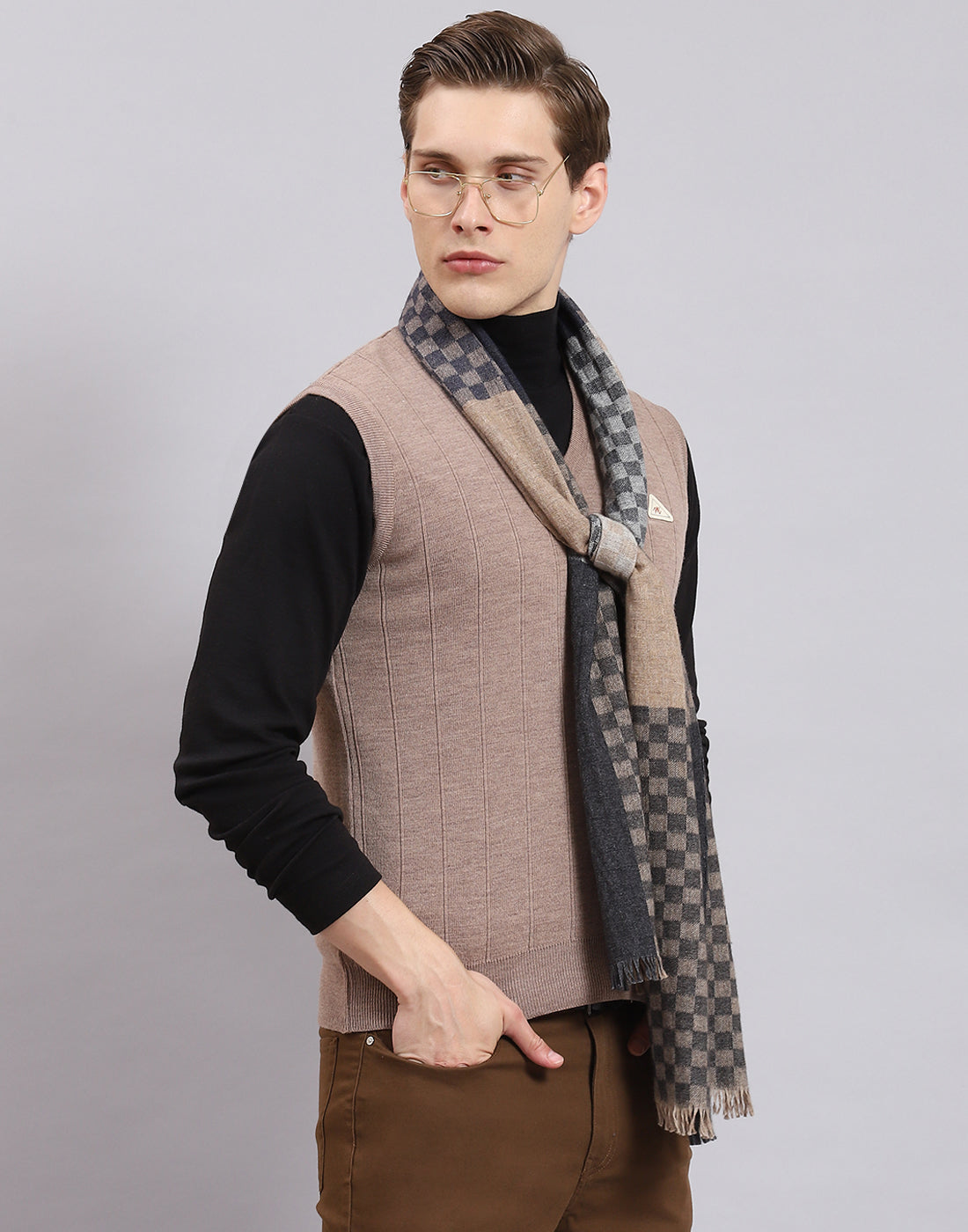 Men Grey Check Muffler