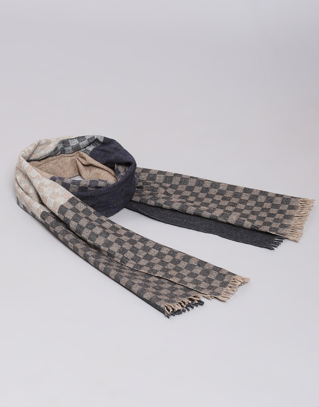 Men Grey Check Muffler