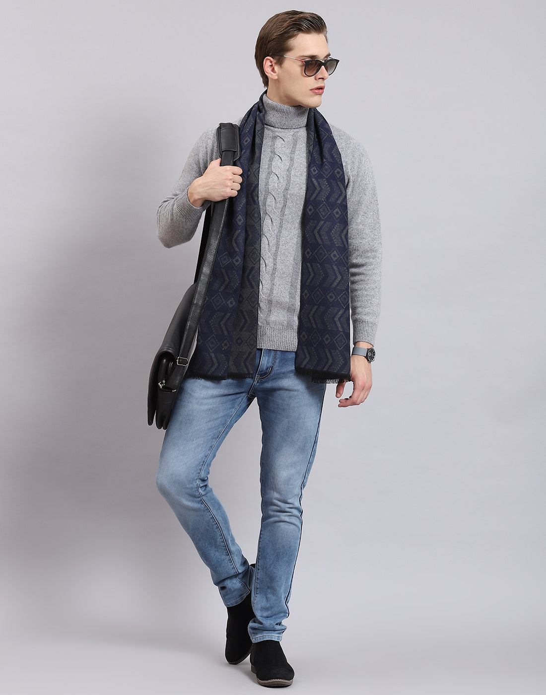 Men Grey Self Design Muffler