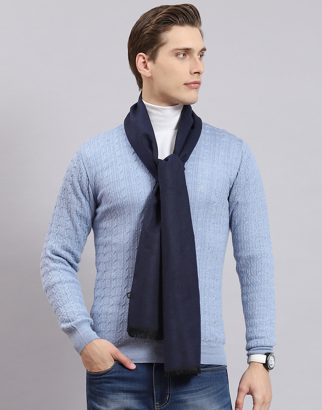 Men Blue Solid Muffler