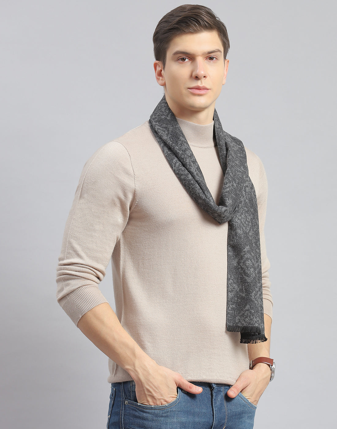 Men Grey Self Design Muffler