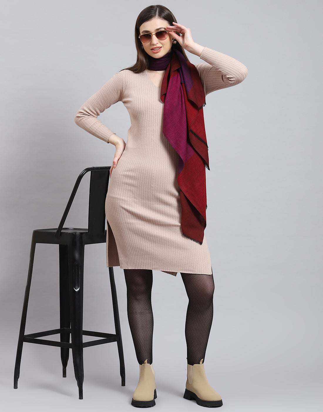 Women Red Solid Stole