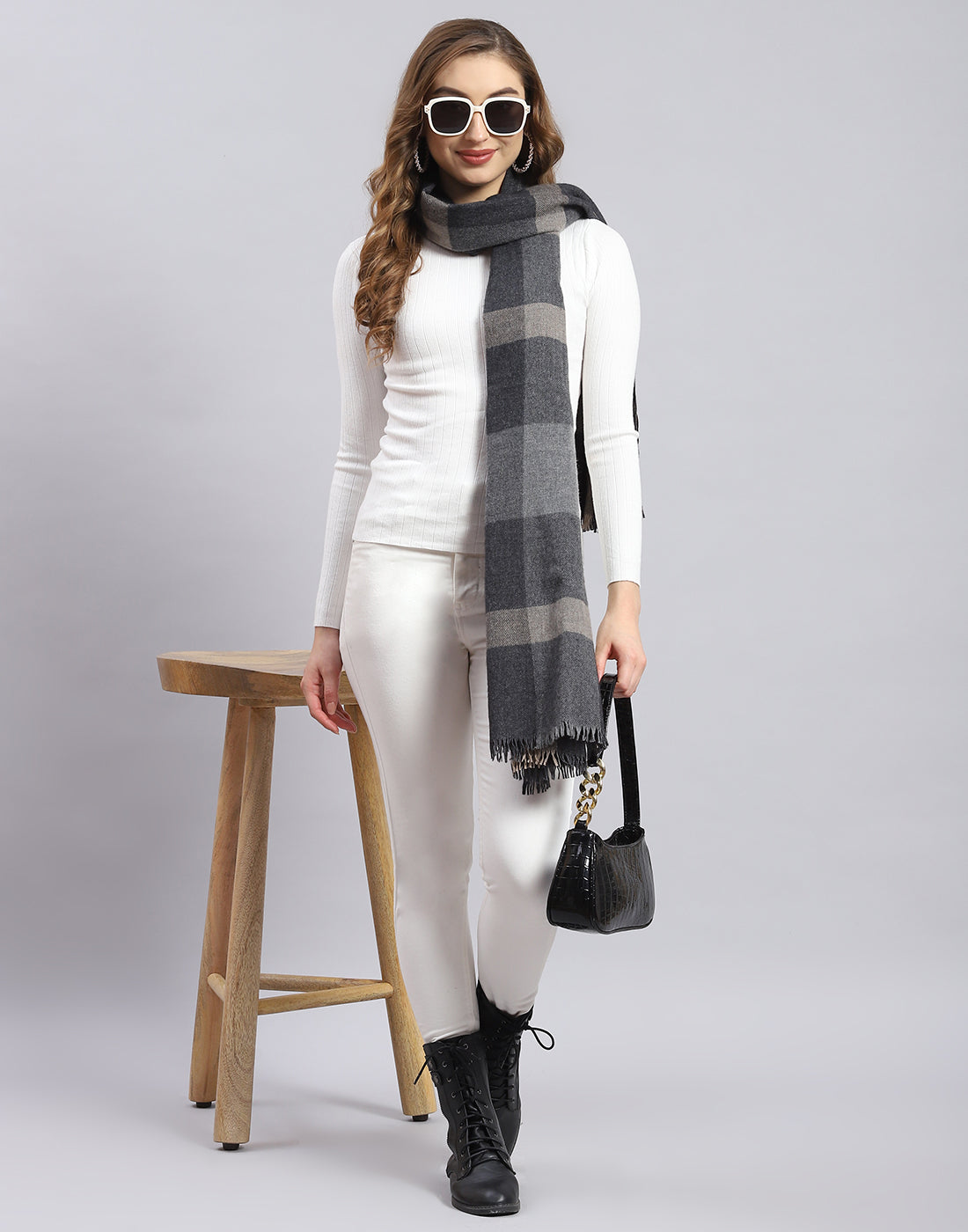 Women Grey Check Stole