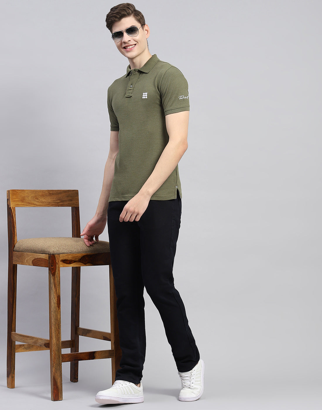 Rock.it Men Olive Solid Polo Collar Half Sleeve T-Shirt
