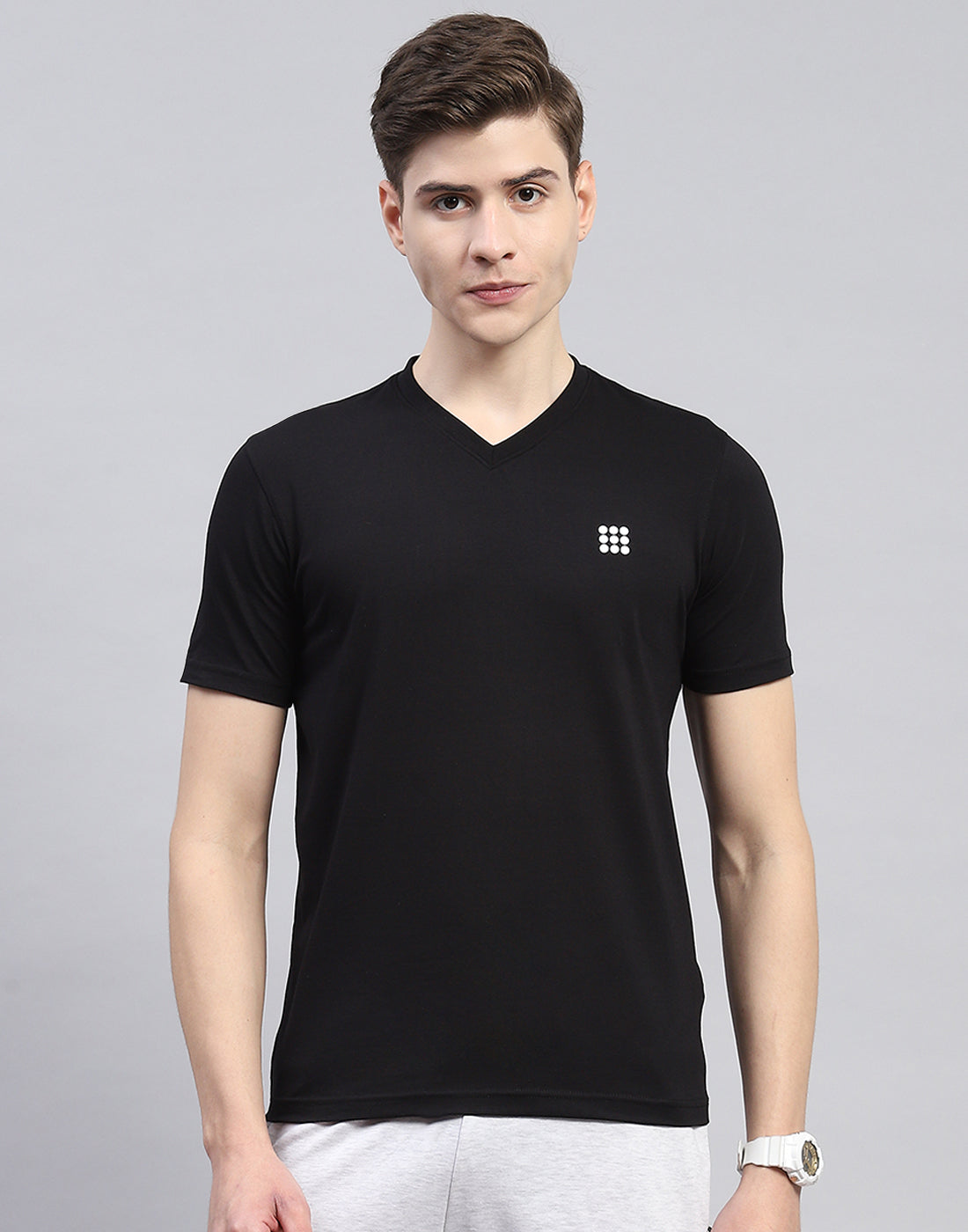 Rock.it Men Black Solid V Neck Half Sleeve T-Shirt