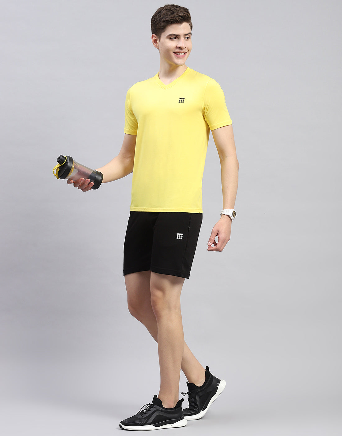 Rock.it Men Yellow Solid V Neck Half Sleeve T-Shirt