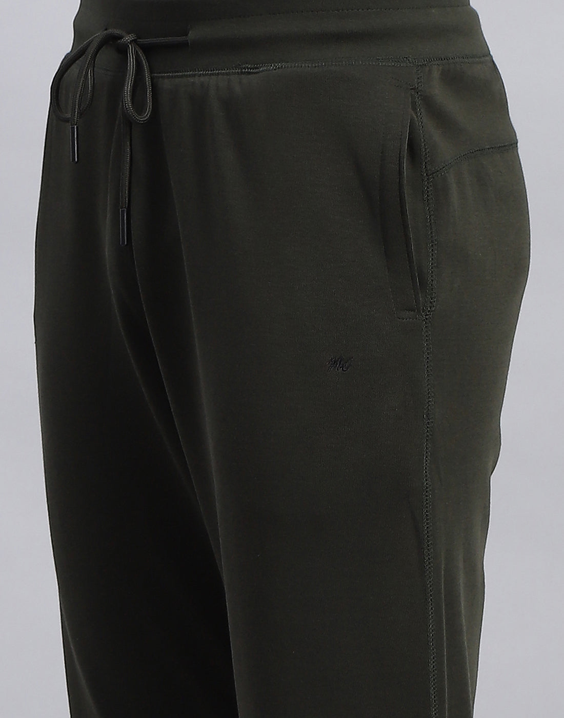 Men Olive Solid Regular Fit Lower