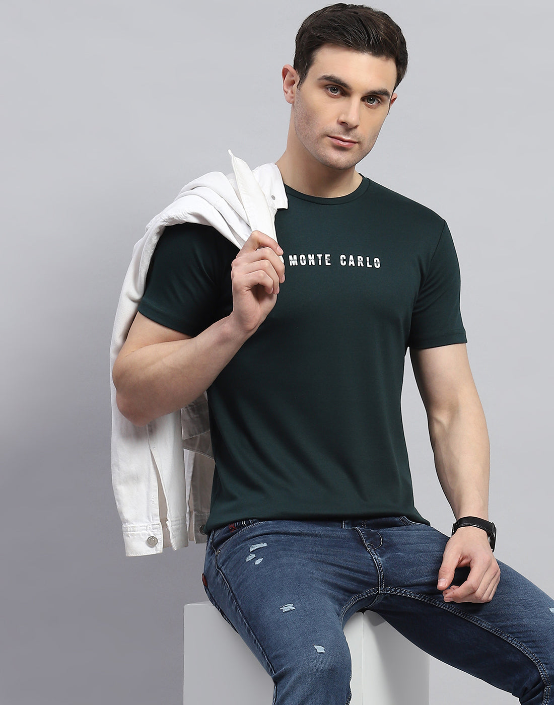 Men Green Solid Round Neck Half Sleeve T-Shirt
