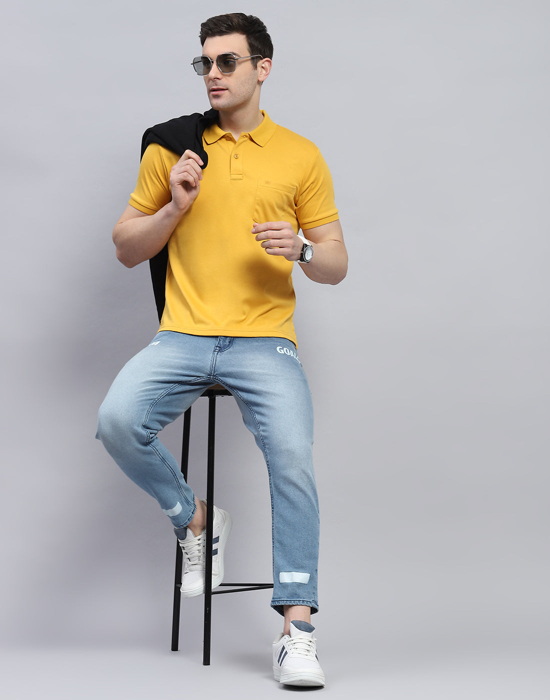 Men Yellow Solid Polo Collar Half Sleeve T-Shirt