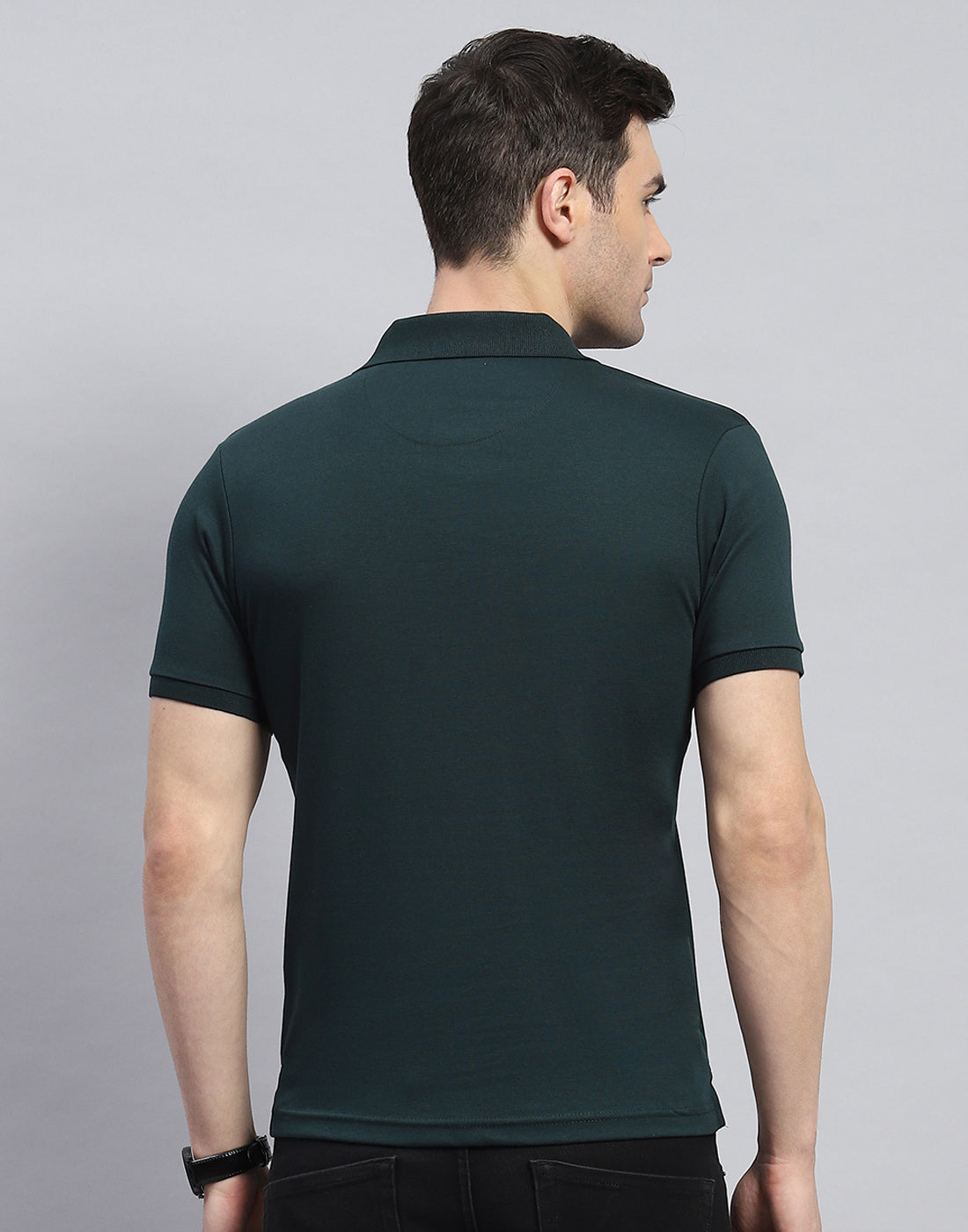 Men Green Solid Polo Collar Half Sleeve T-Shirt