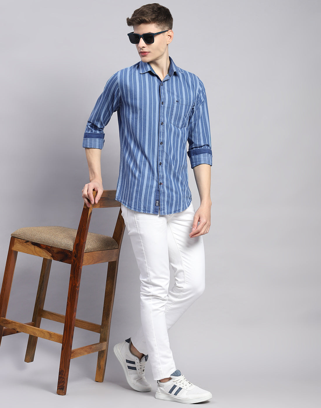 Men Blue Stripe Collar Full Sleeve Shirt