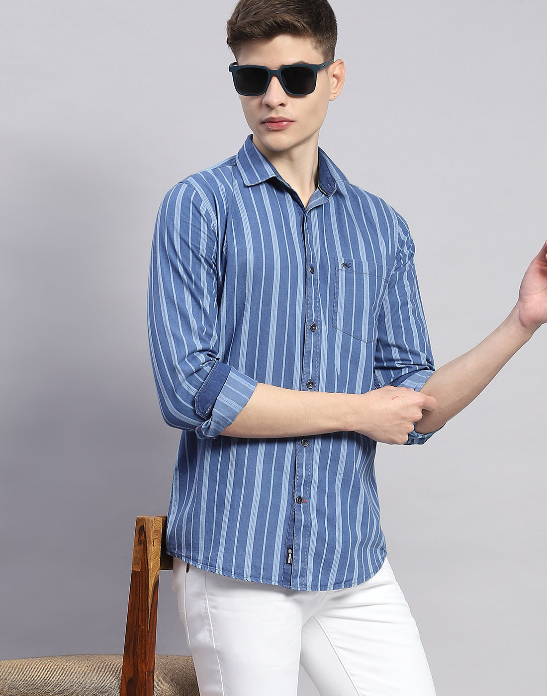 Men Blue Stripe Collar Full Sleeve Shirt