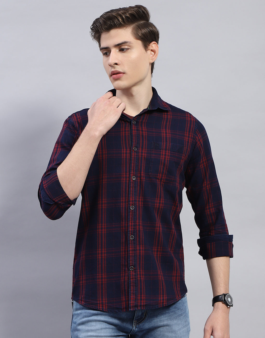Men Maroon Check Collar Full Sleeve Shirt